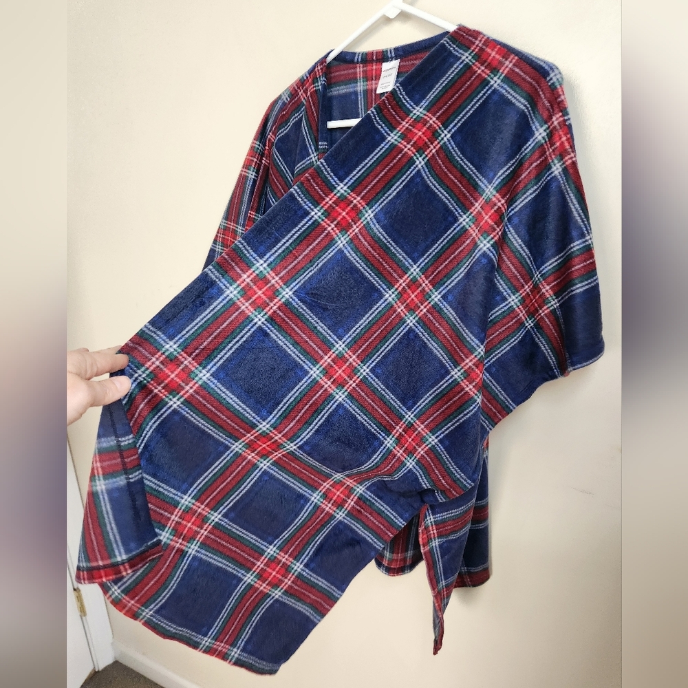 Women's Liz Claiborne Plaid Poncho Onesize - Picture 6 of 8